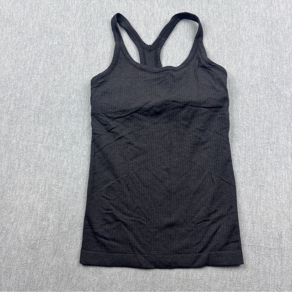Ebb to Street Tank Top
Light Support, B/C Cup